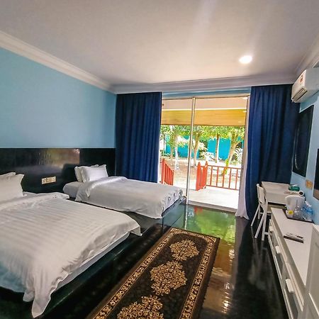 Artitaya Borneo Golf & Resort Papar Ngoại thất bức ảnh
