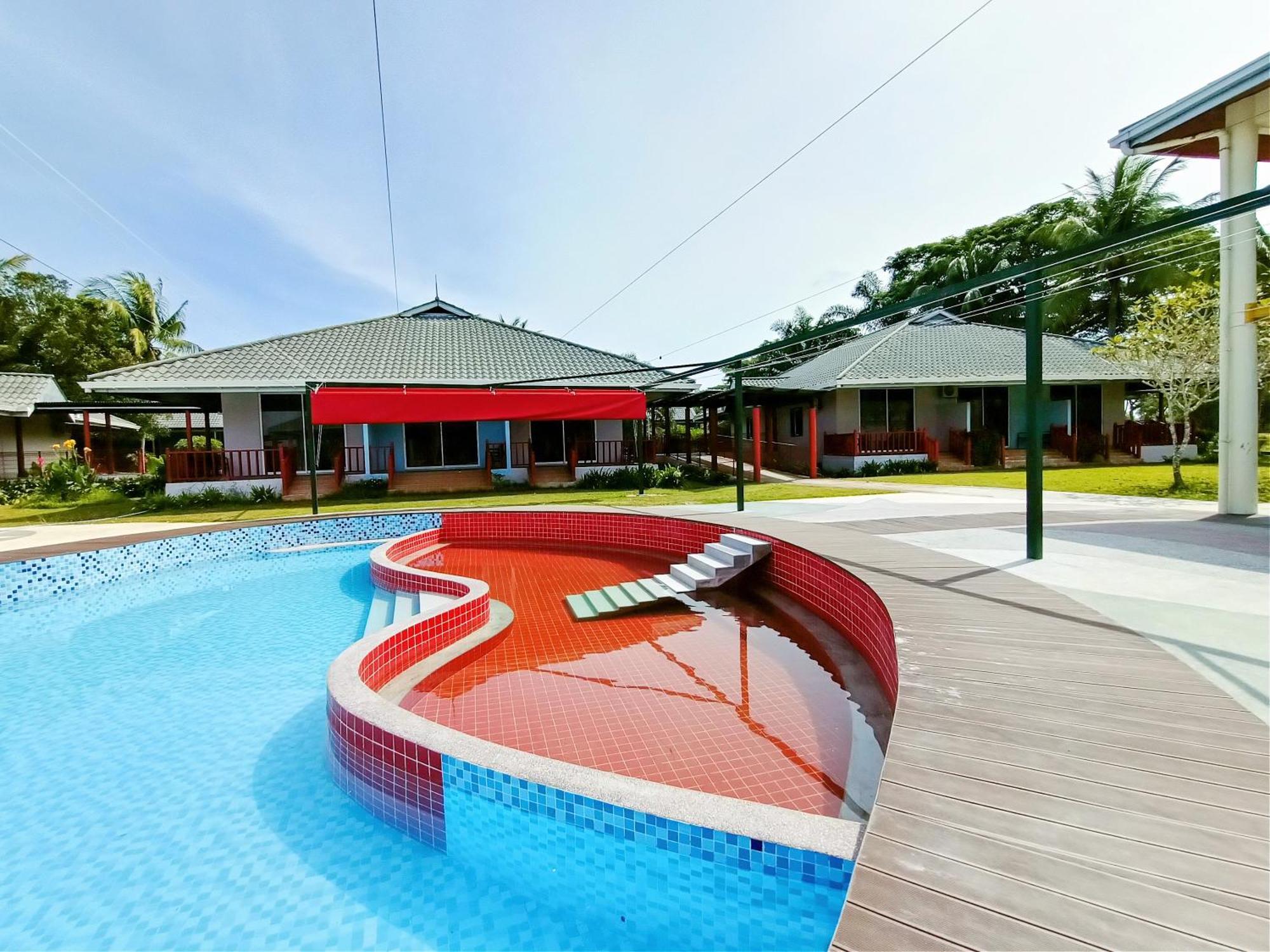 Artitaya Borneo Golf & Resort Papar Ngoại thất bức ảnh