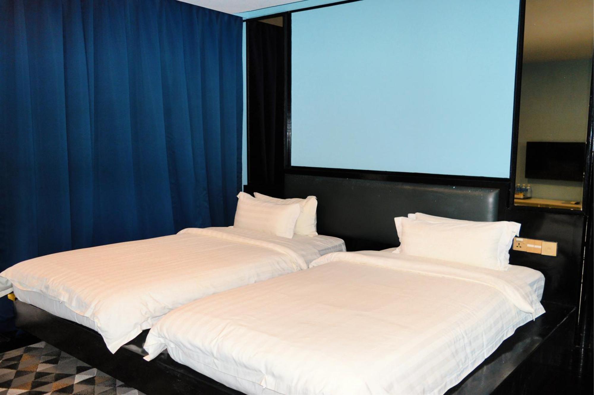 Artitaya Borneo Golf & Resort Papar Ngoại thất bức ảnh