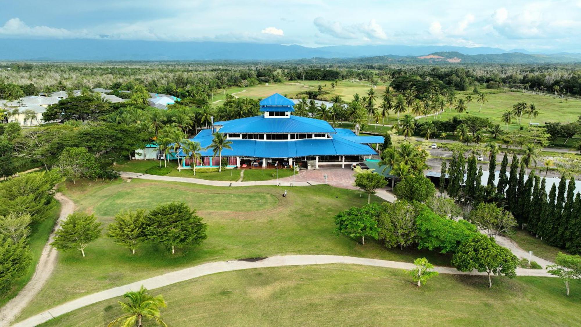 Artitaya Borneo Golf & Resort Papar Ngoại thất bức ảnh