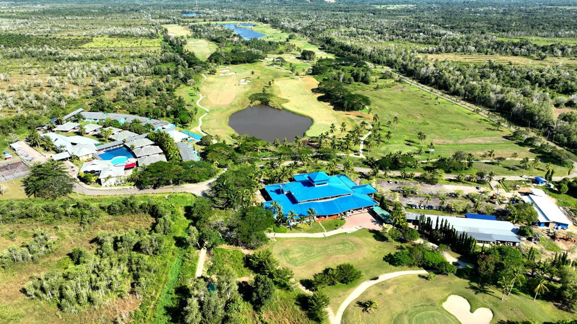 Artitaya Borneo Golf & Resort Papar Ngoại thất bức ảnh