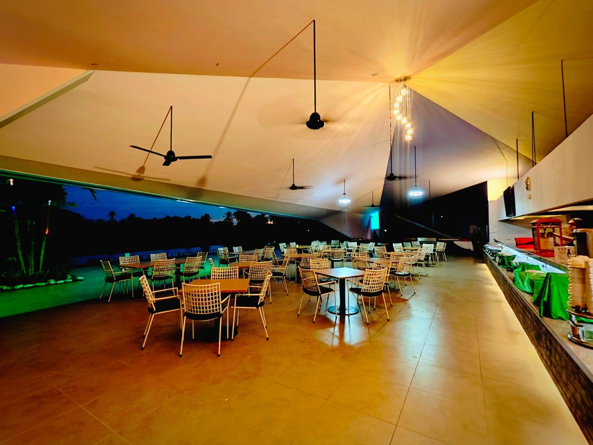 Artitaya Borneo Golf & Resort Papar Ngoại thất bức ảnh