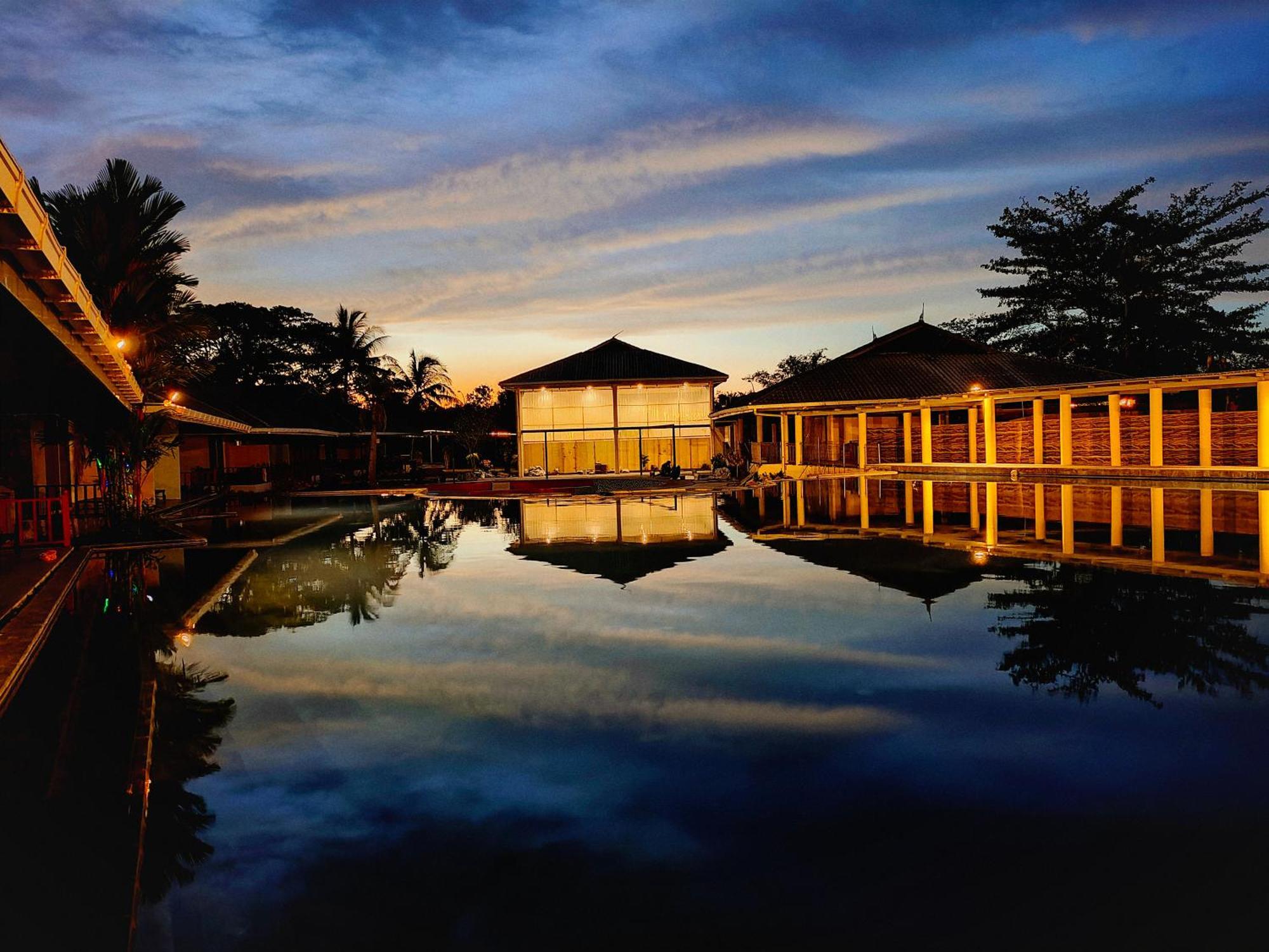 Artitaya Borneo Golf & Resort Papar Ngoại thất bức ảnh